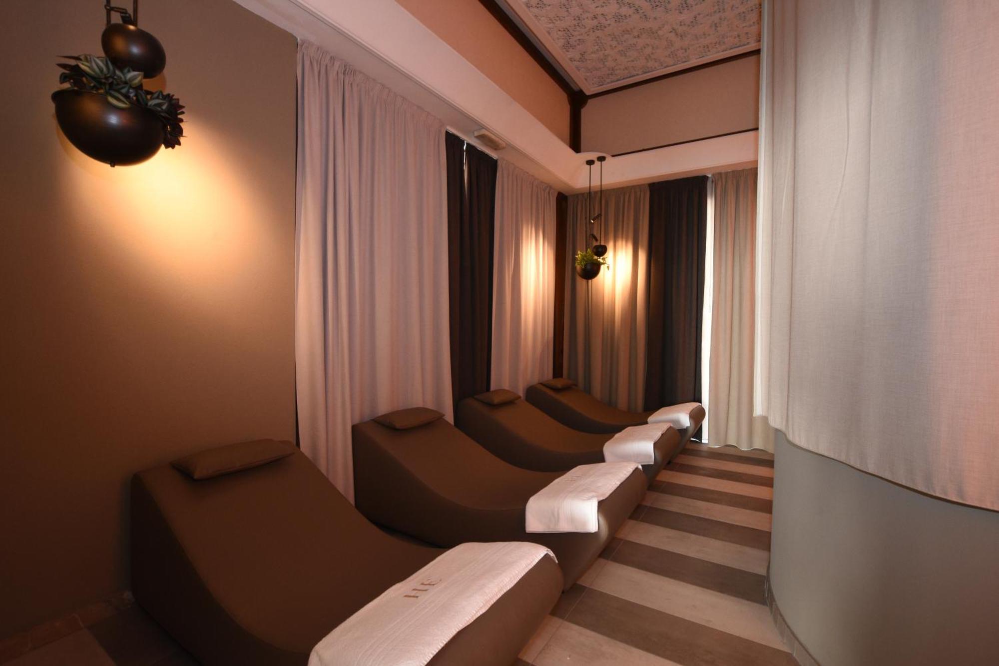 צ'סנטיקו Hotel Excelsior מראה חיצוני תמונה